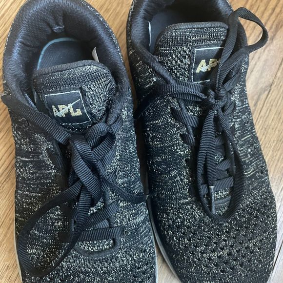 APL Techloom Pro Black and Metallic Gold Sneaker Size 7.5 Women's - Picture 3 of 10